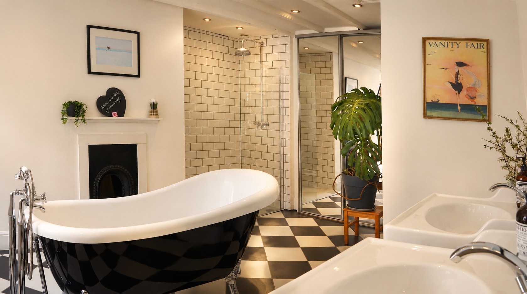Roll-top bath
